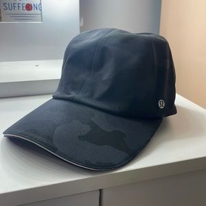Women’s Lululemon fast and free running hat
